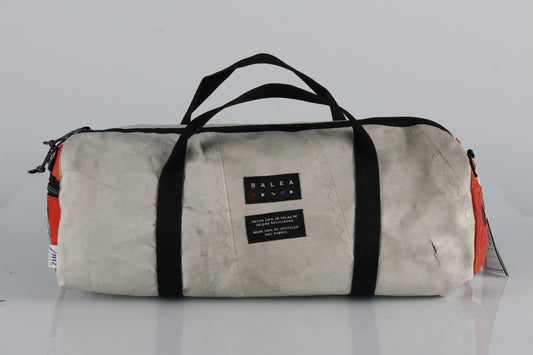 En un mundo donde todo tiende a lo uniforme y perfecto, nosotros elegimos lo real, lo que tiene historia, lo que conecta